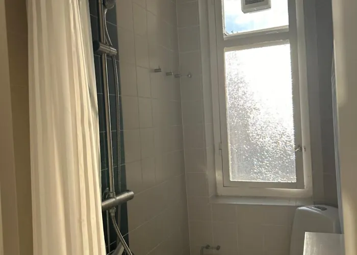 Hel Bylejlighed I Det Gamle Pulsernede Svendborg