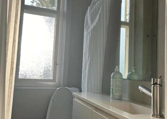 Hel Bylejlighed I Det Gamle Pulsernede * Svendborg